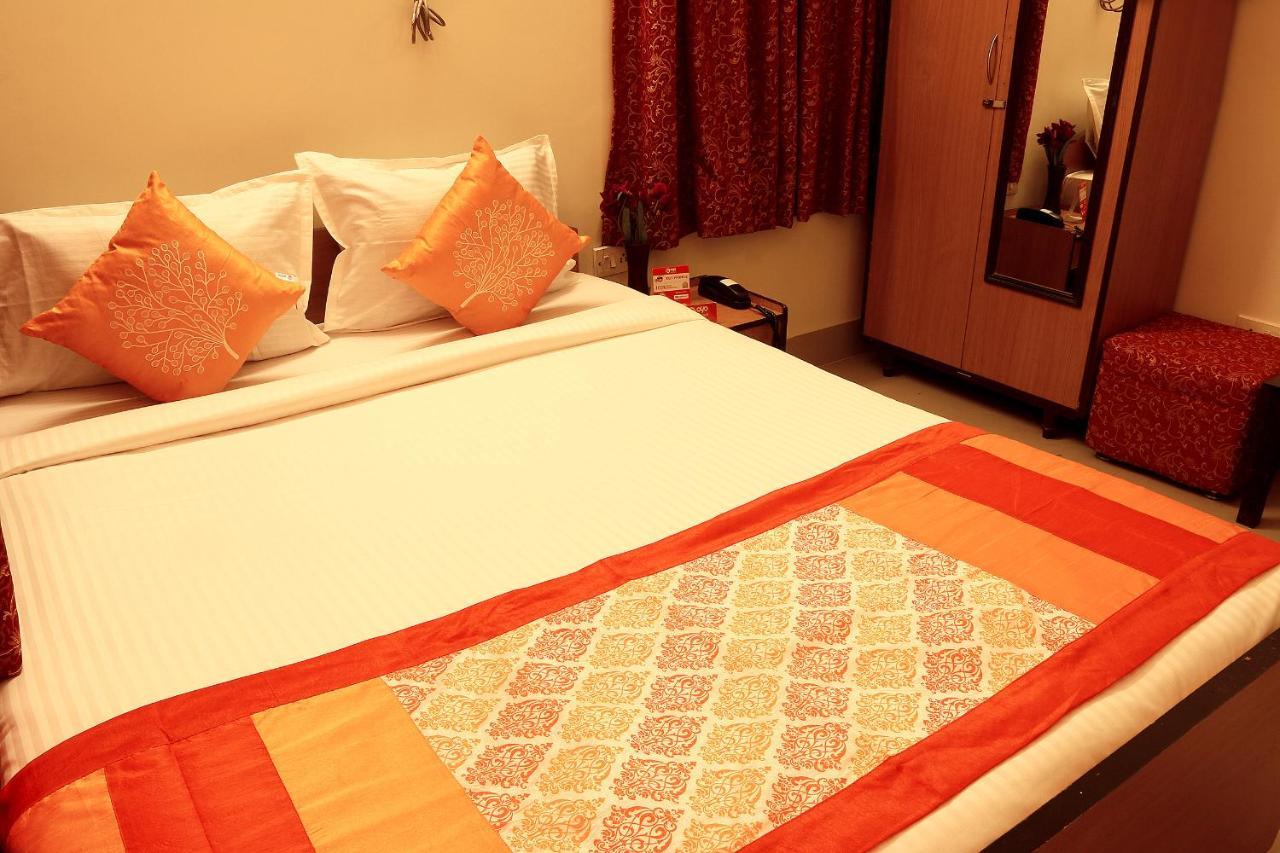 Oyo 3418 Hotel Amit โกลกาตา ภายนอก รูปภาพ